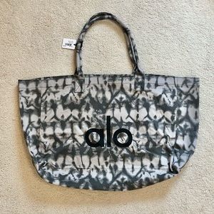 Alo Yoga Shopper Tote - Grey Tie Dye - New with Tags